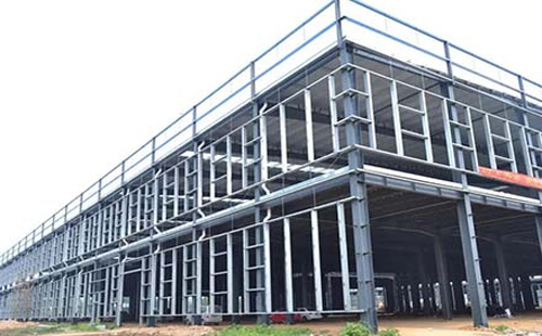 阿克塞阿克塞阿克塞钢结构厂房设计中的荷载与结构选型要点