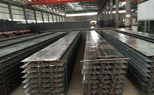 阿克塞楼承板选型要点及本地化供应服务能力分析